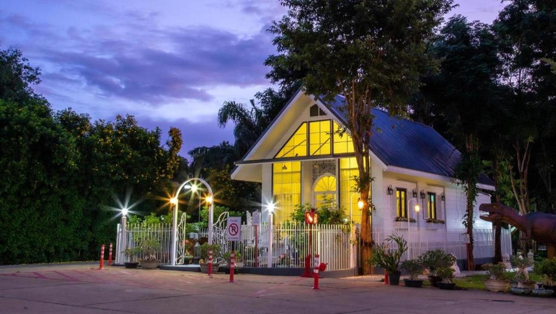 Yoko River Kwai Resort Ban Huai Maenam Noi Exterior foto